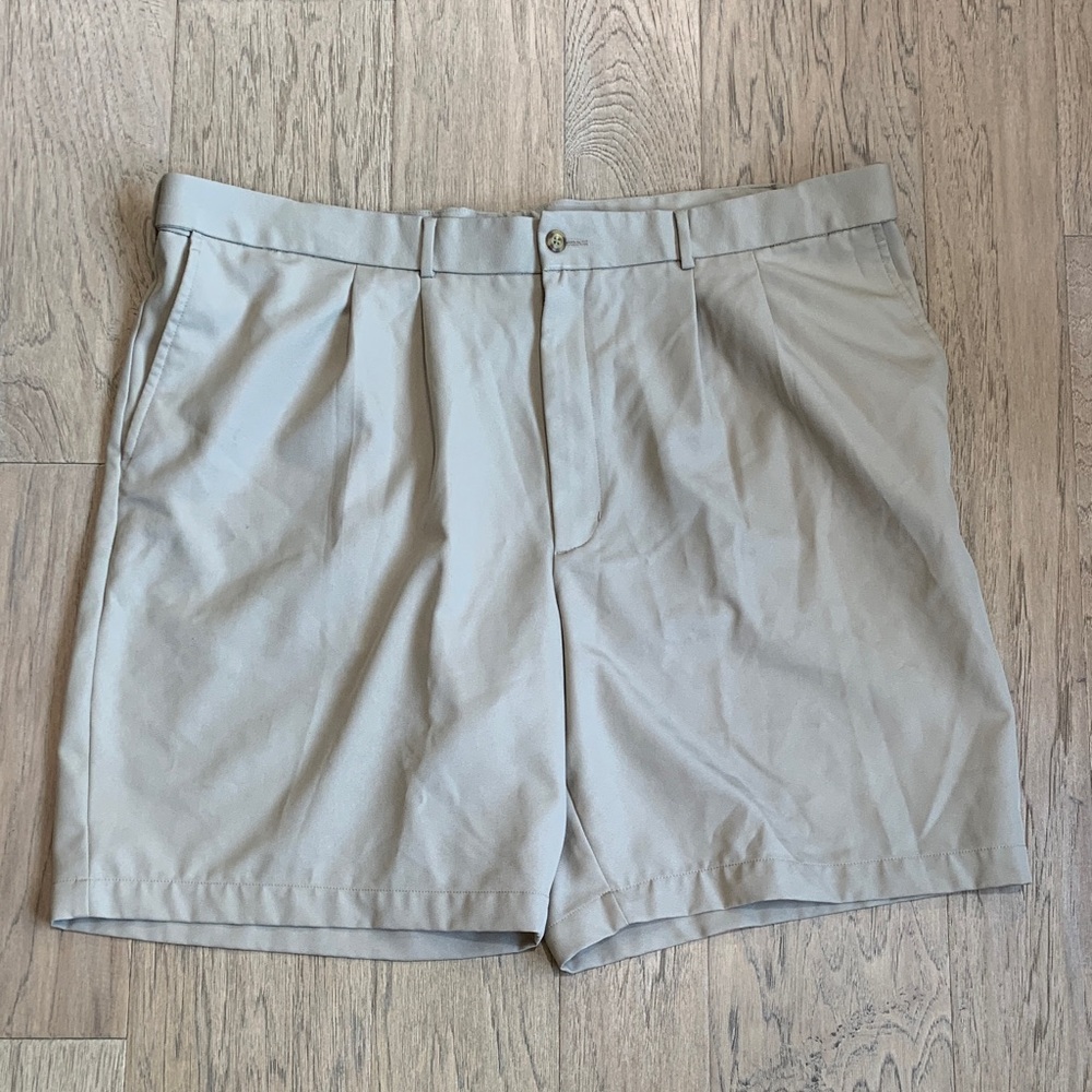 PGA Tour Men's Flat Front Light Khaki Golf Shorts Size 42x9